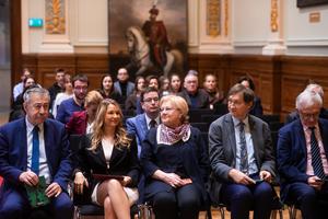 2_nyelvpolitika_es_nyelvtervezes_kozep-europaban_2025-2