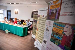 9_kerteszetrol_pedagogusoknak_es_szuloknek_2026-2