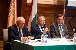 9_nyelvpolitika_es_nyelvtervezes_kozep-europaban_2025-2